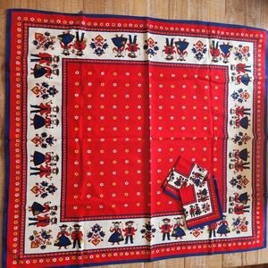 Kolf Folk Art Austria / Scandinavian Tablecloth 34" X 30.5"; 2 Napkins